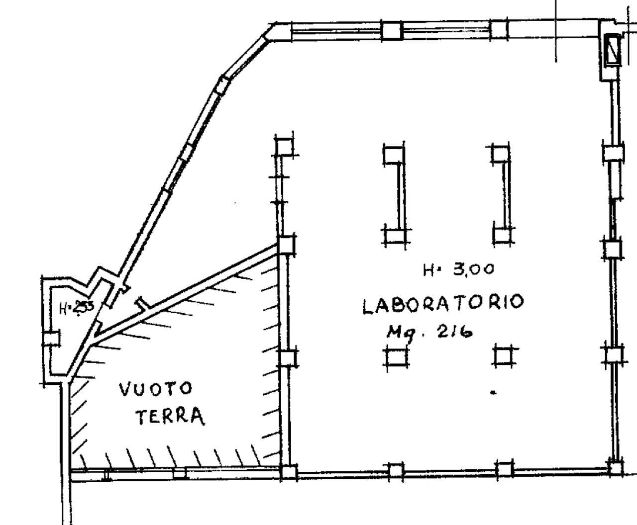 Vendita - Magazzino - Fiera - Bologna - € 120.000