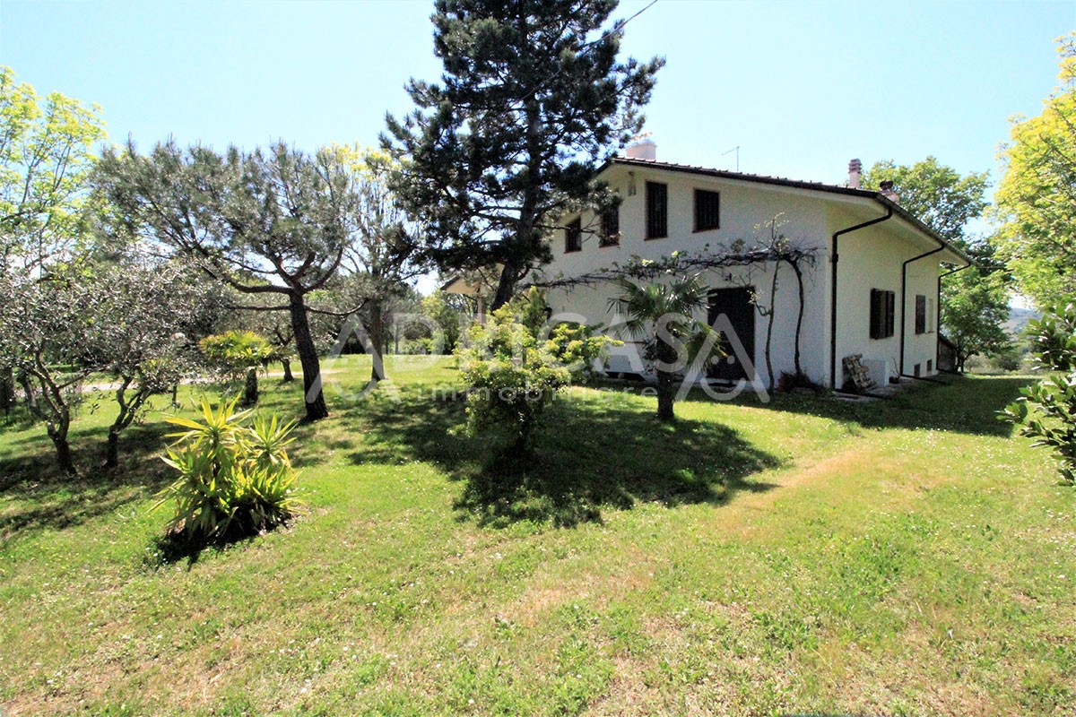 Villa in vendita a Borghi (FC)