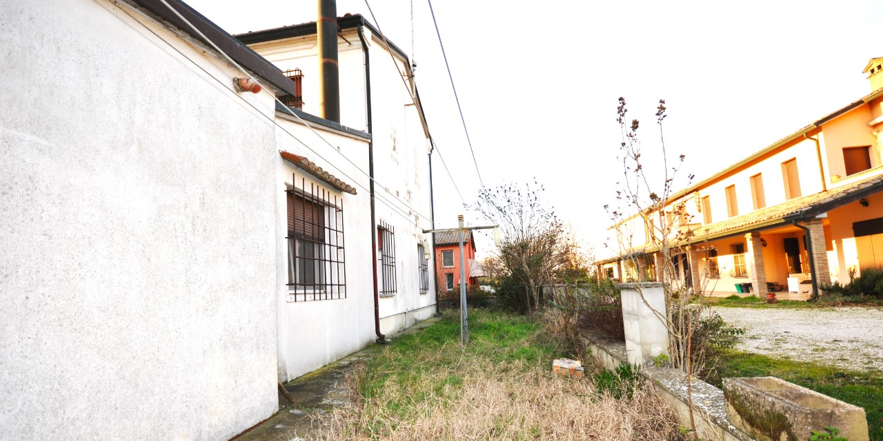 Casa indipendente in vendita a Mezzano, Ravenna (RA)