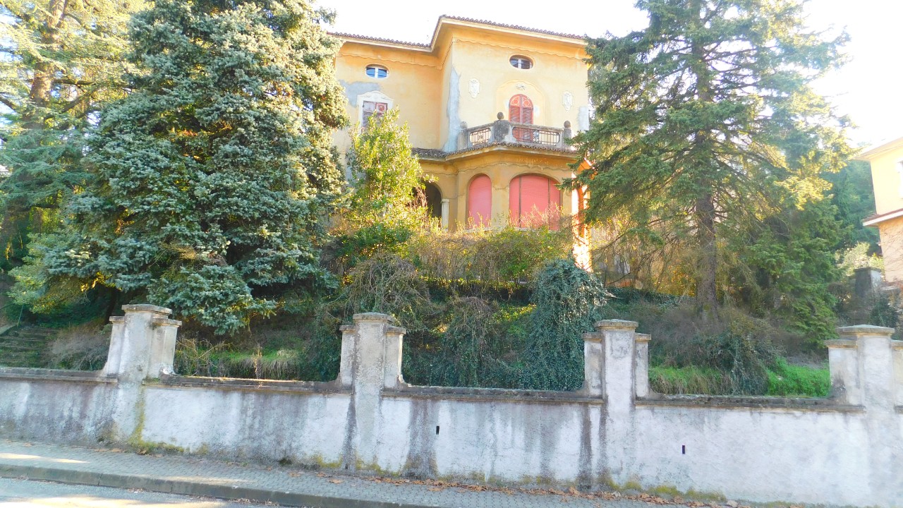 Villa in vendita a Salsomaggiore Terme (PR)