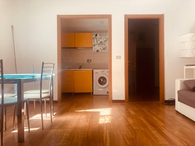 Affitto - Appartamento - Centro Storico - Bologna - € 1.000
