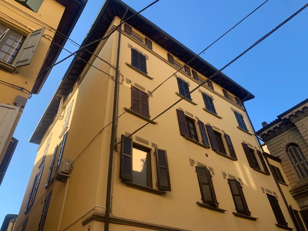 Appartamento in affitto a Reggio Nell'emilia (RE)
