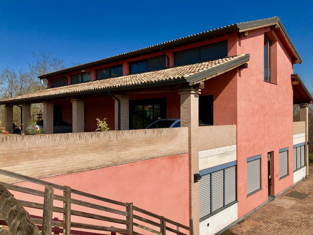 Casa indipendente in vendita a Montechiarugolo (PR)