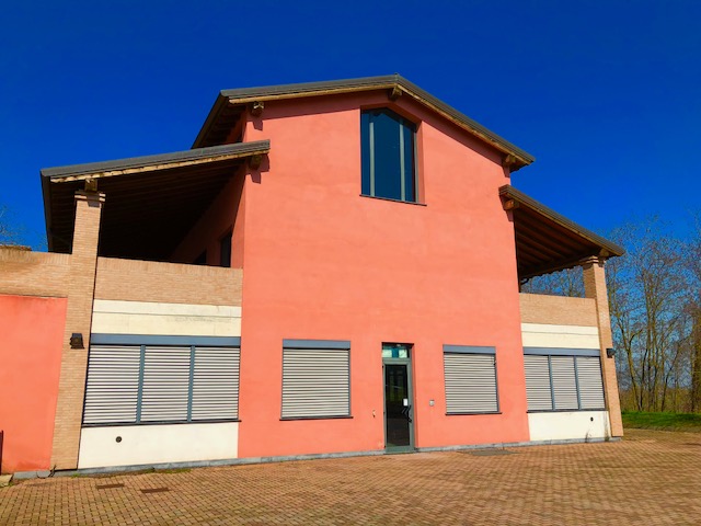 Casa indipendente in vendita a Montechiarugolo (PR)