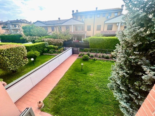 Casa semi-indipendente in vendita a Porporano, Parma (PR)