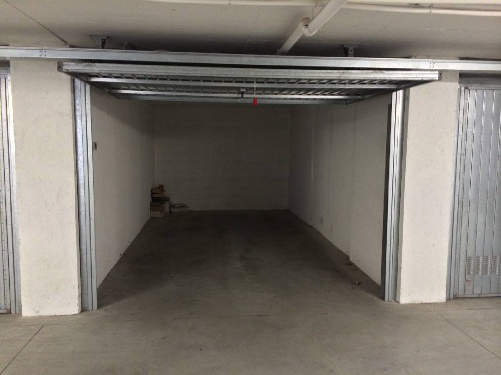 Affitto - Garage - Saragozza Fuori Porta - Bologna - € 215