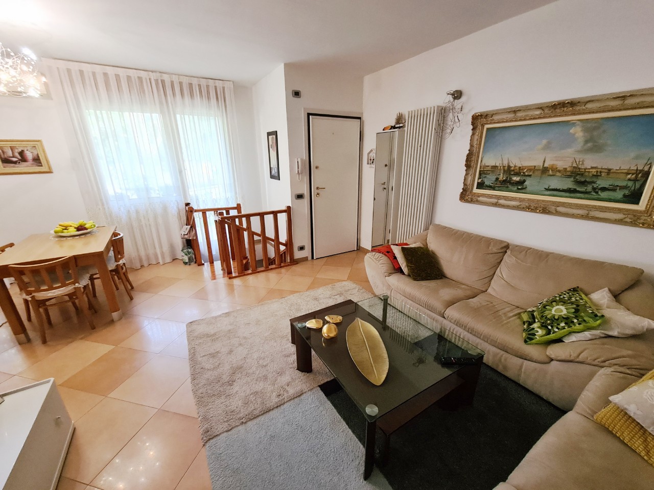 Appartamento in vendita Reggio Emilia Zona Canalina