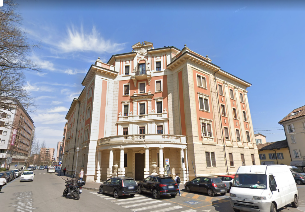Appartamento in vendita Reggio Emilia Zona Centro storico