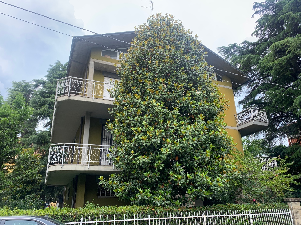 Villa Bifamiliare in vendita Reggio Emilia Zona Piscina
