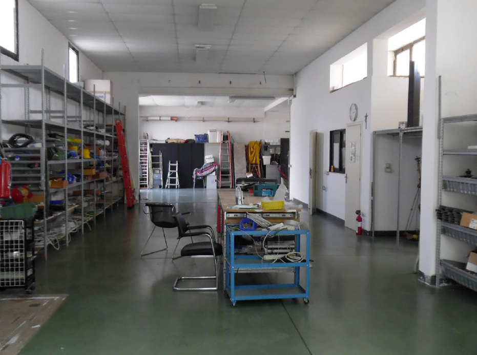 Capannone in vendita Reggio Emilia Zona Quinzio