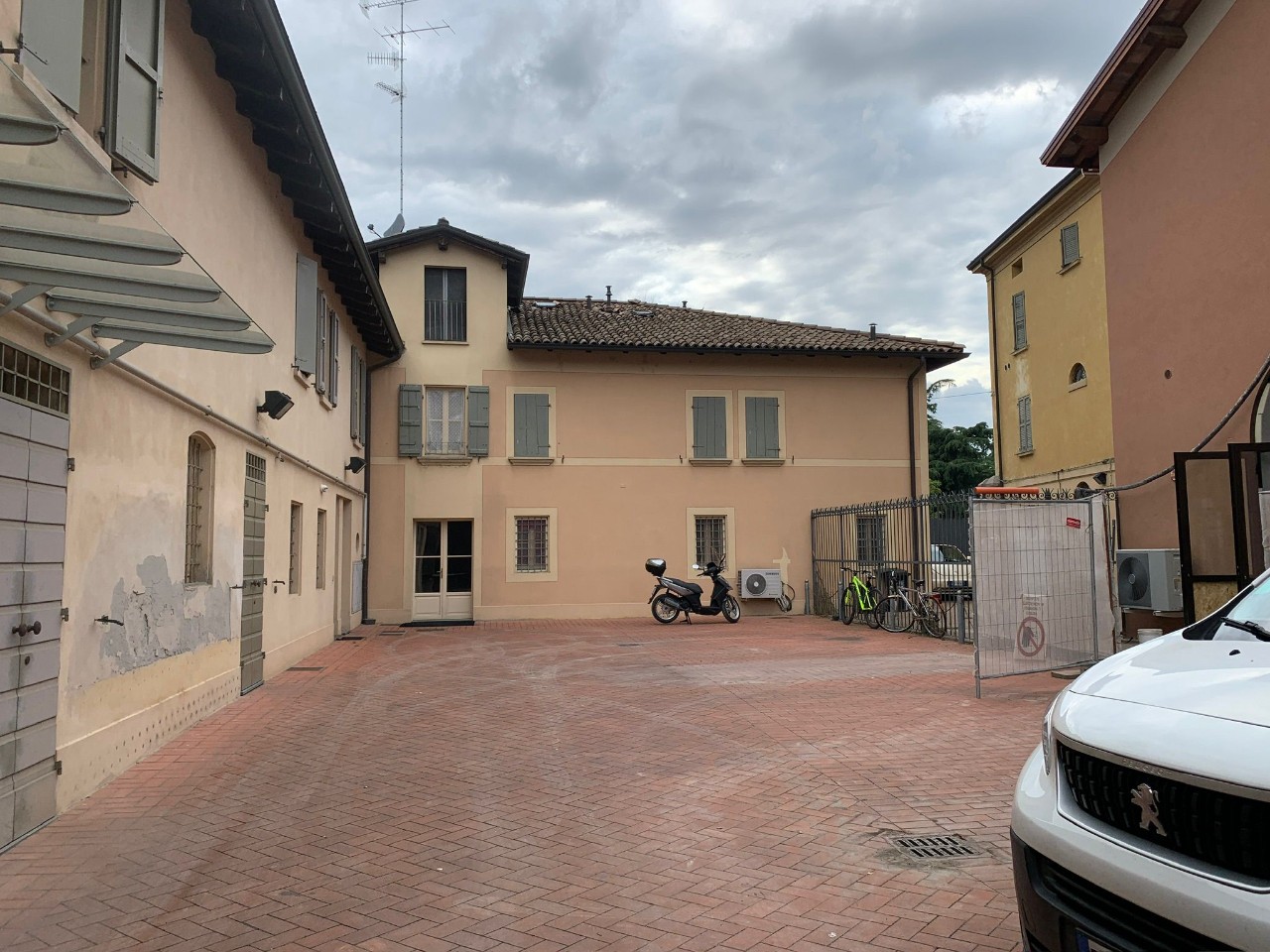 Ufficio in vendita Reggio Emilia San Pellegrino