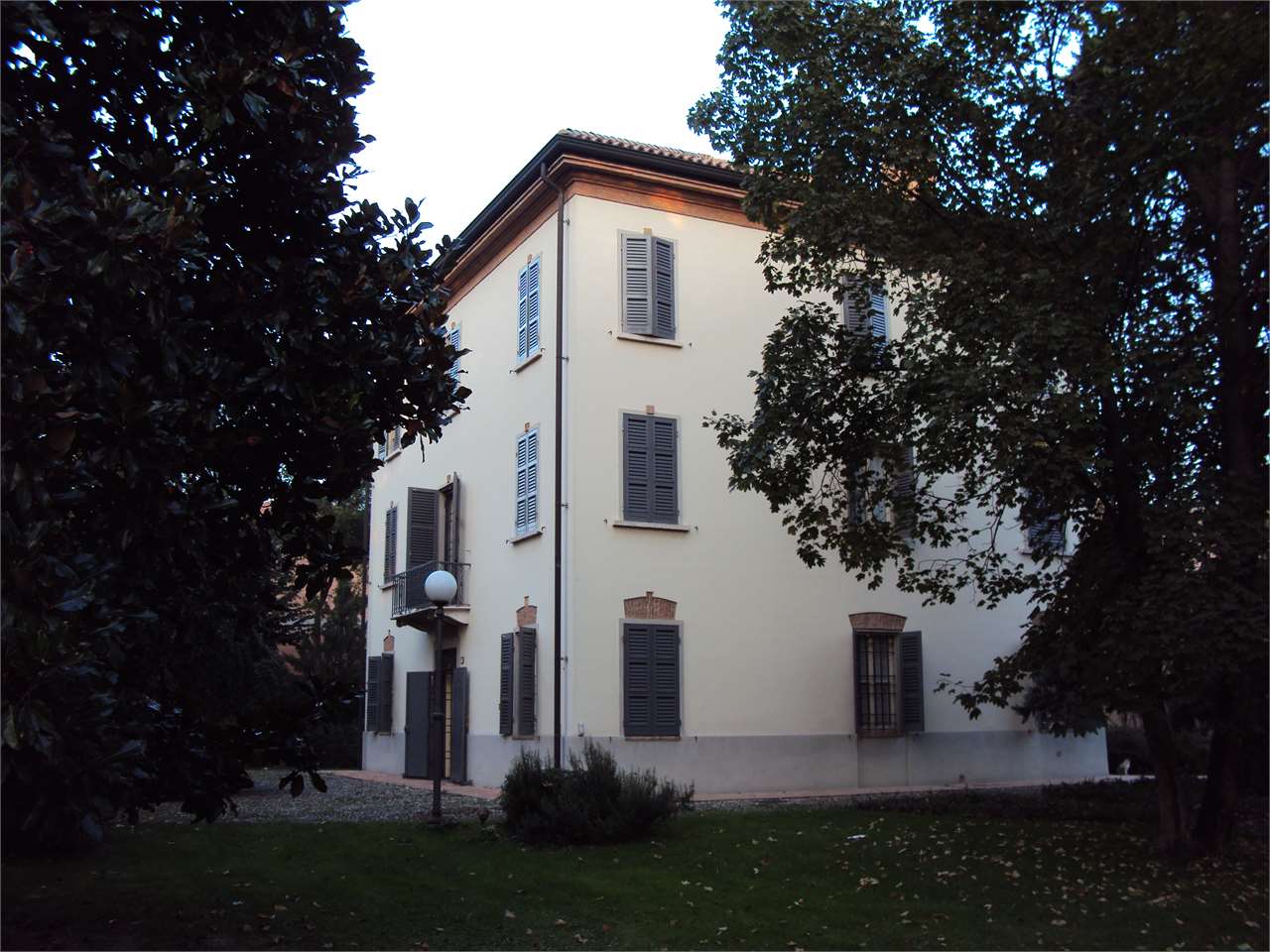 Villa Indipendente in vendita Reggio Emilia Zona San Prospero