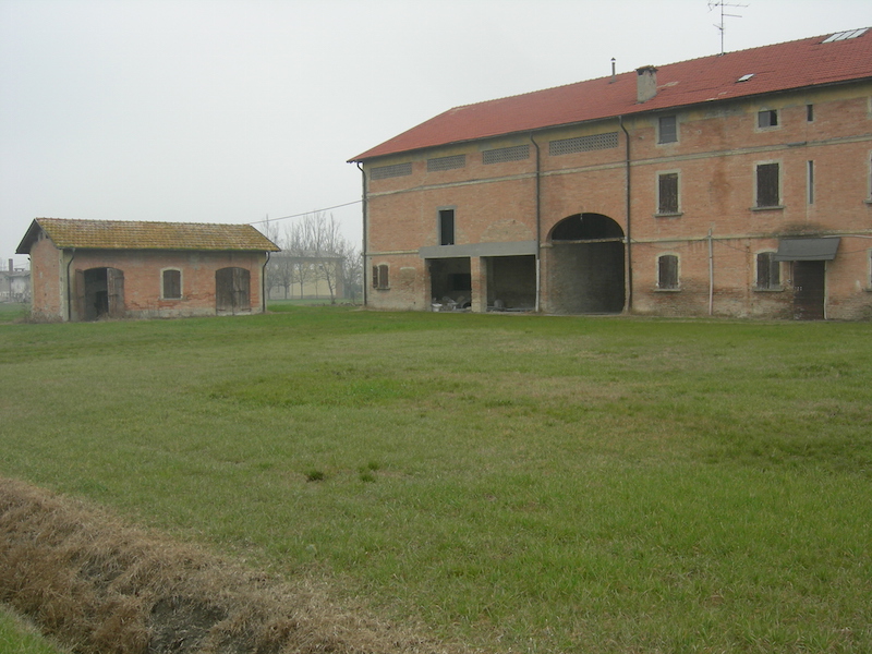 Rustico in vendita Cadelbosco di Sopra