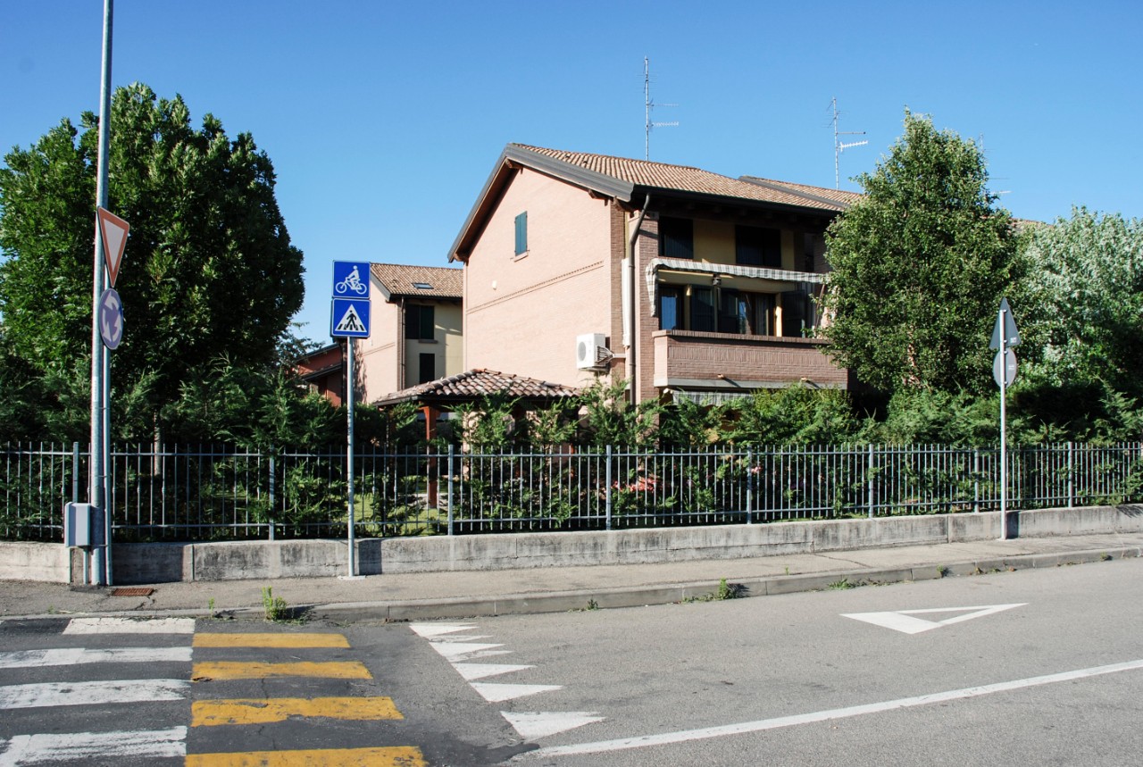 Villa Abbinata in vendita Reggio Emilia  -  Codemondo