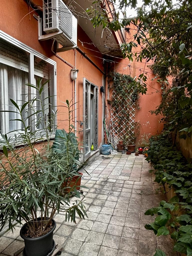 Appartamento in vendita Modena Zona Centro storico