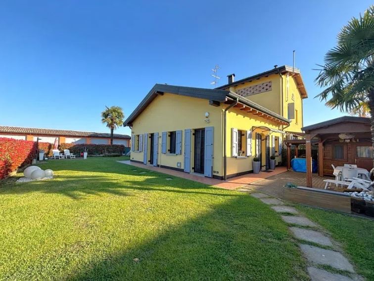 Porz. Di Casa in vendita Modena Zona Modena Est