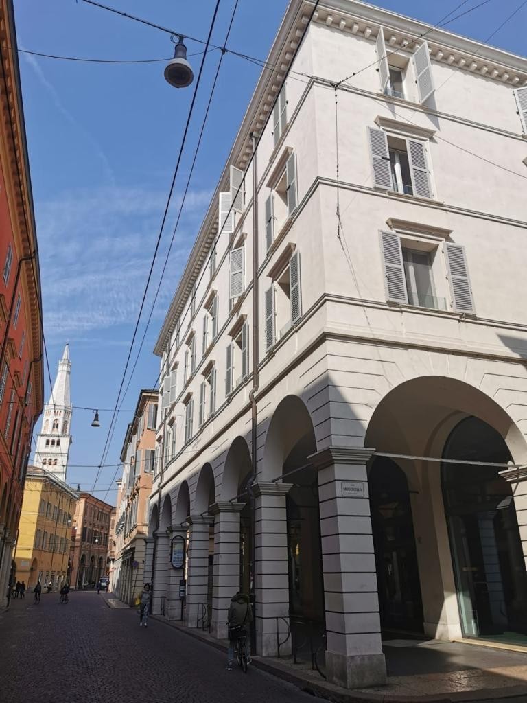 Appartamento in affitto Modena Zona Centro storico