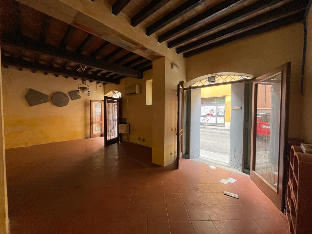 Negozio in vendita Modena Centro storico