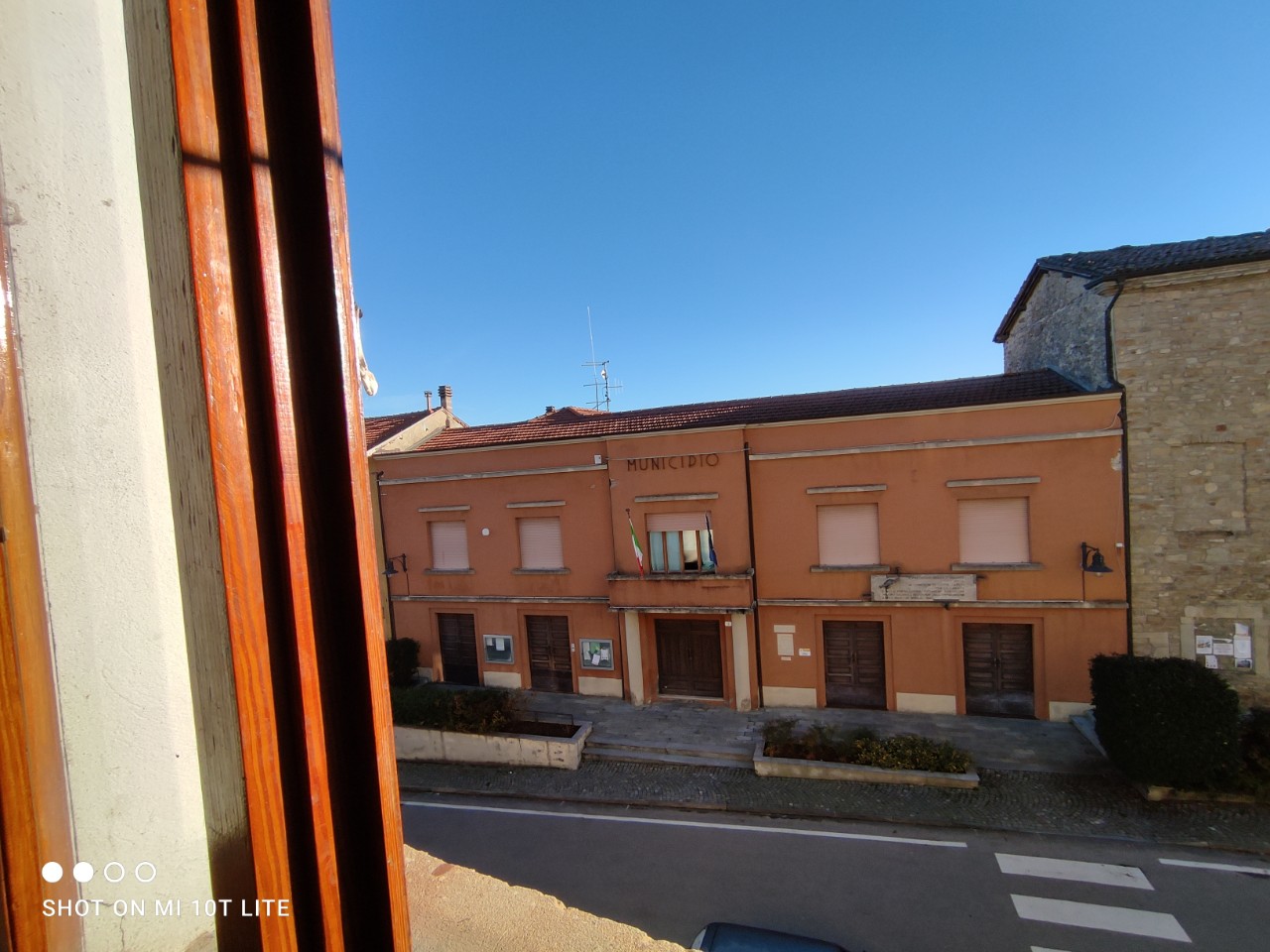 Appartamento in vendita Tizzano Val Parma