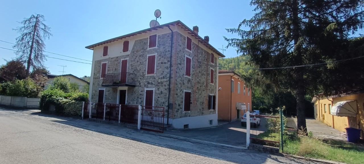 Appartamento in vendita Traversetolo