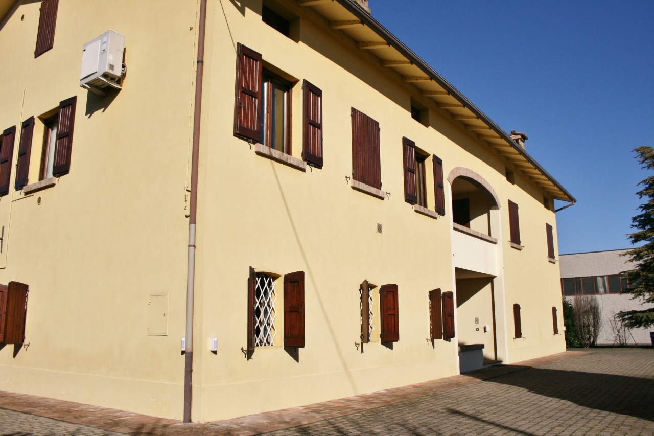  albinea vendita quart: albinea immobiliare-due-maesta
