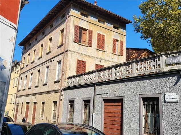 Porz. Di Casa in vendita Reggio Emilia Zona Centro storico