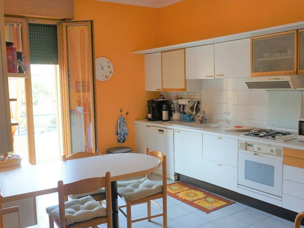  bologna affitto quart: saragozza hbe agency srl agenzia immobiliare bologna