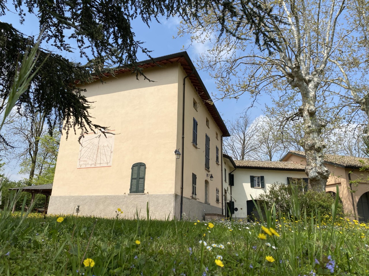 podere (casa + terreno) in vendita a Collecchio