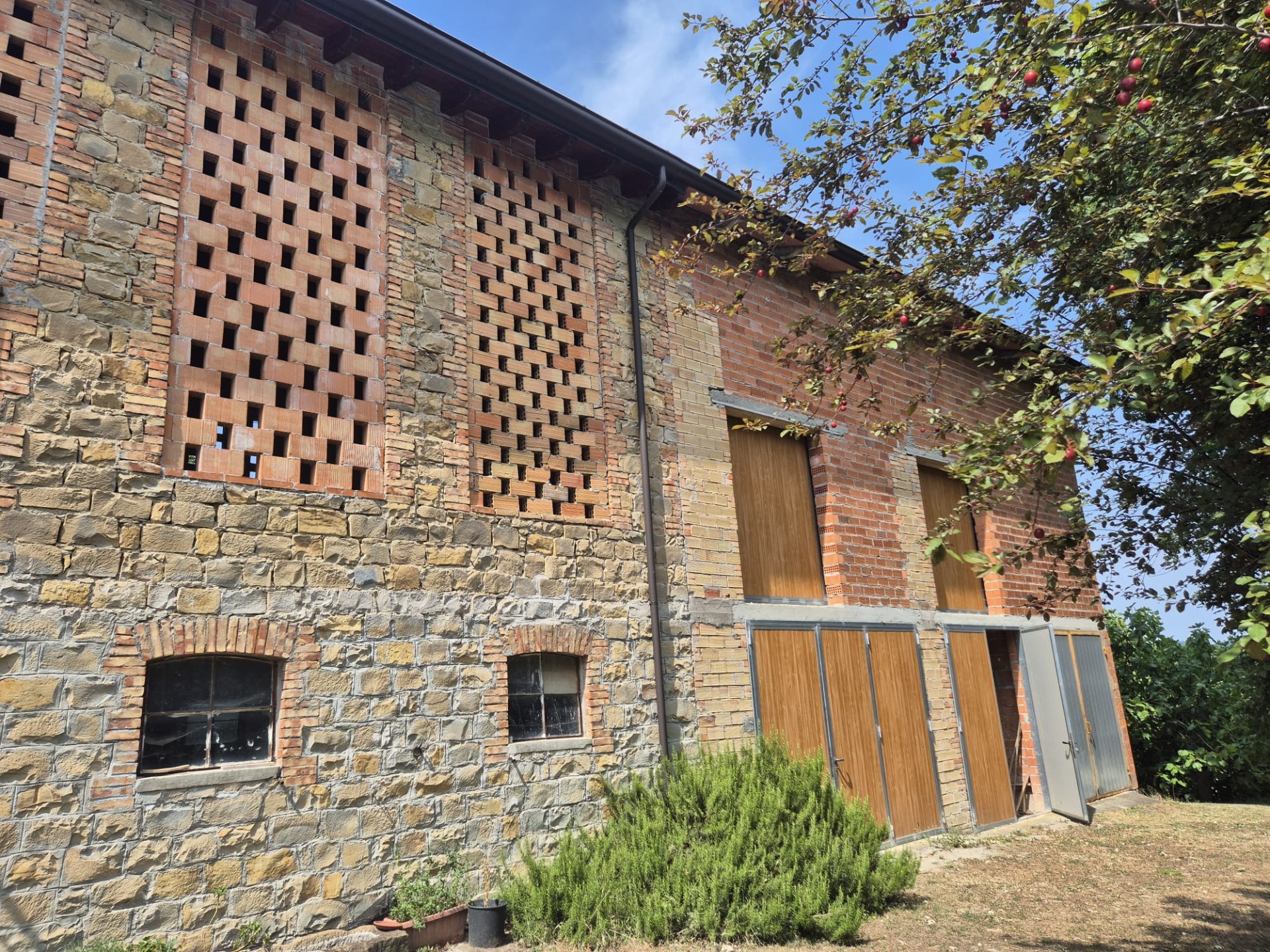 Magazzino in vendita Castelnovo ne Monti