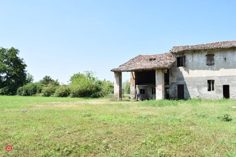 Rustico in vendita Quattro Castella