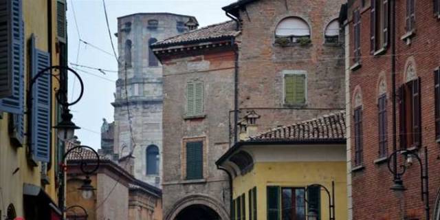 Casa Indip. in vendita Reggio Emilia  -  Centro storico