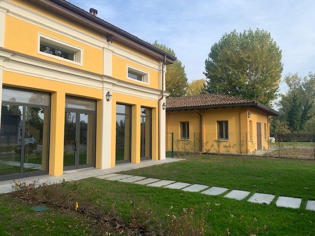 Appartamento in affitto Reggio Emilia Zona Orologio