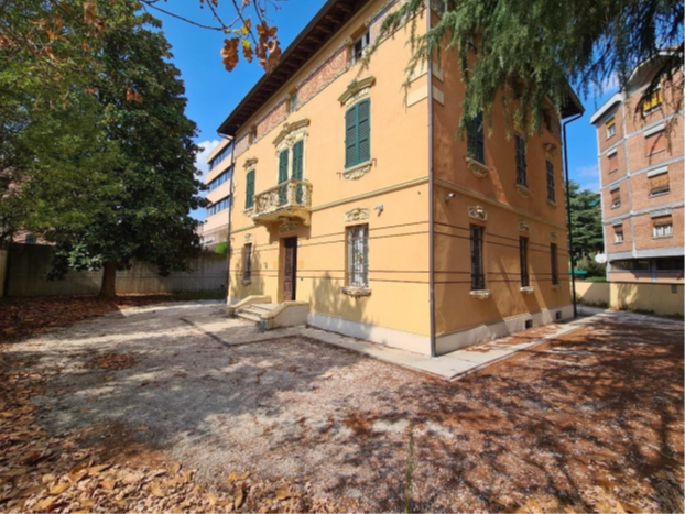 Villa Indip. in vendita Reggio Emilia Zona Via Emilia all Angelo