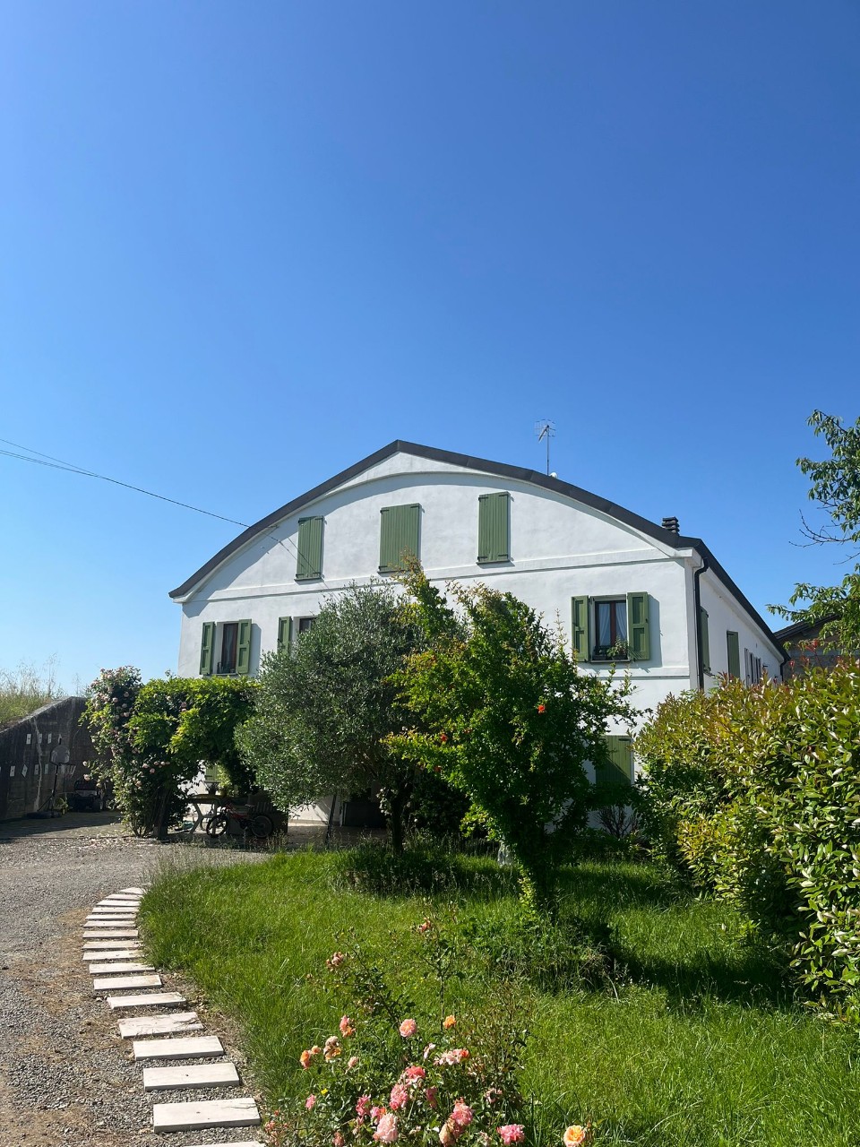 Villa Abbinata in vendita Reggio Emilia Zona Roncocesi