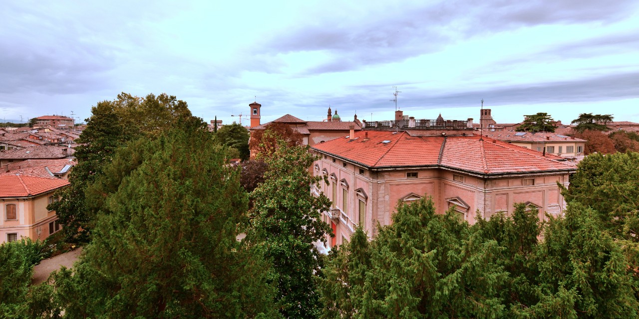 Appartamento in vendita Reggio Emilia Zona Centro storico