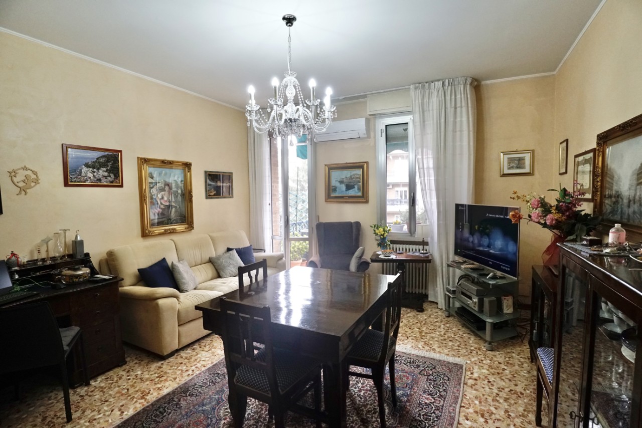 Appartamento in vendita Reggio Emilia Zona Mirabello