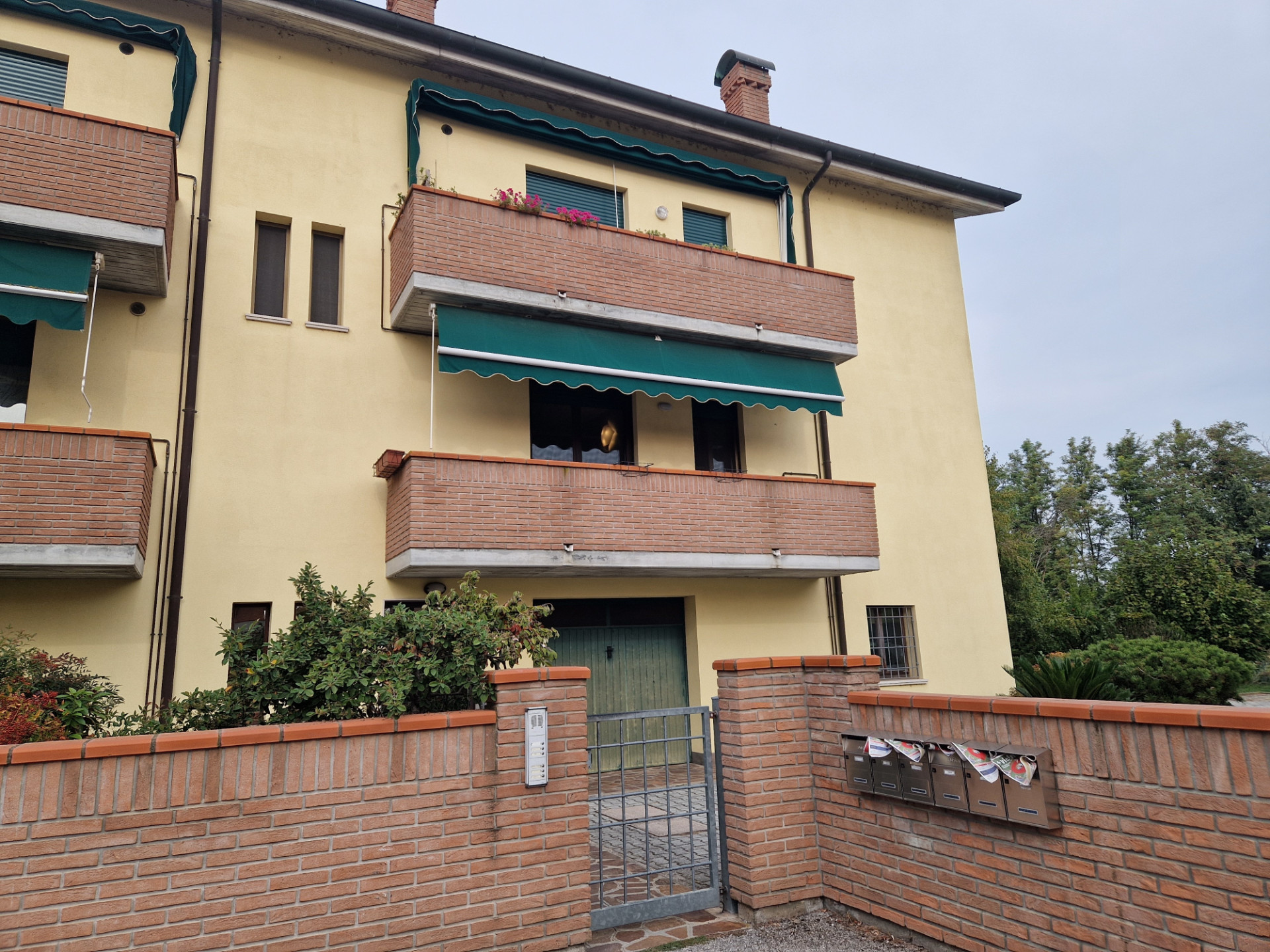Ufficio in affitto Ferrara  - Via Comacchio