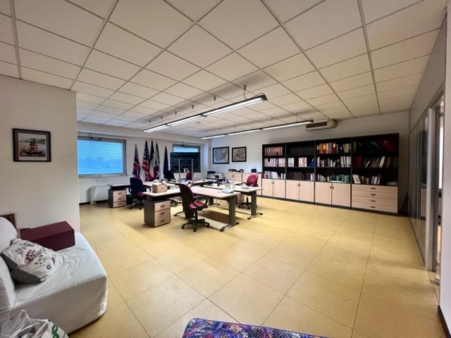 Ufficio in affitto Parma Zona Ex Salamini