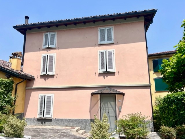 Appartamento in vendita Parma Zona Porporano